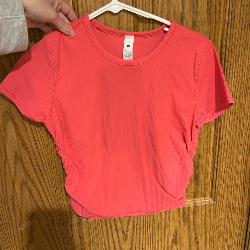 Lululemon Nulu Cropped shirt